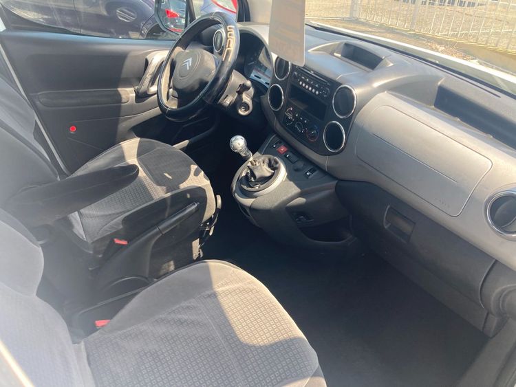 voiture occasion CITROEN BERLINGO à la Réunion disponible sur noutlauto.re