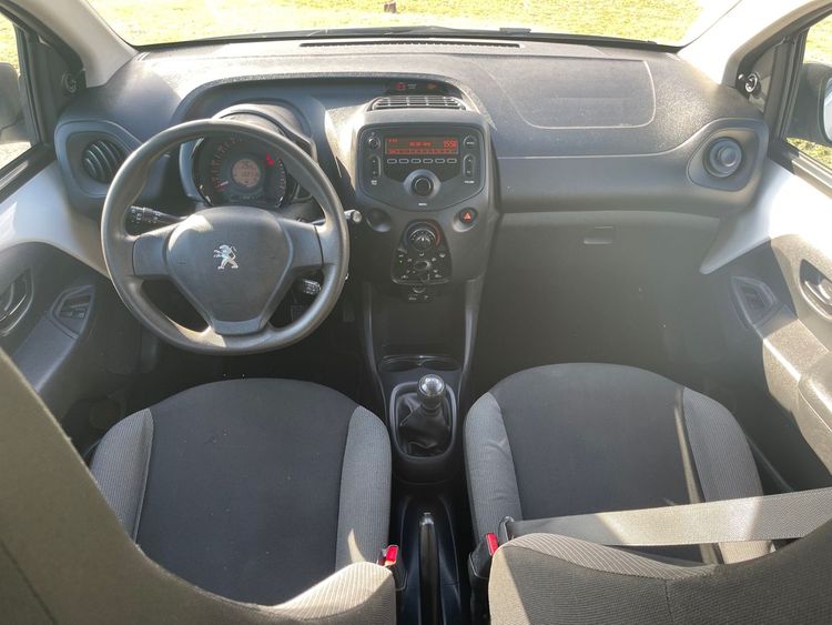 voiture occasion PEUGEOT 108 à la Réunion disponible sur noutlauto.re