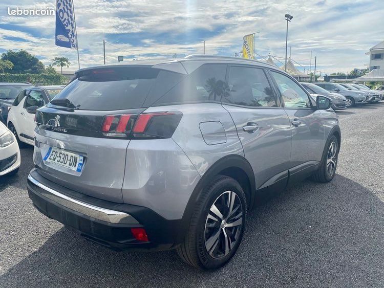 voiture occasion PEUGEOT 3008 à la Réunion disponible sur noutlauto.re