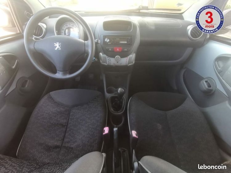 voiture occasion PEUGEOT 107 à la Réunion disponible sur noutlauto.re