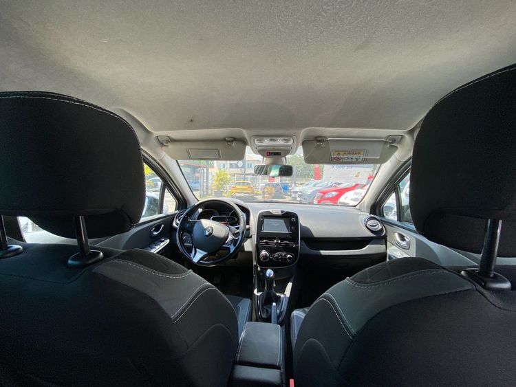 voiture occasion RENAULT CLIO à la Réunion disponible sur noutlauto.re