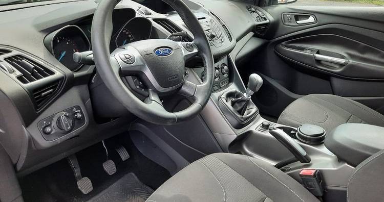 voiture occasion FORD KUGA à la Réunion disponible sur noutlauto.re
