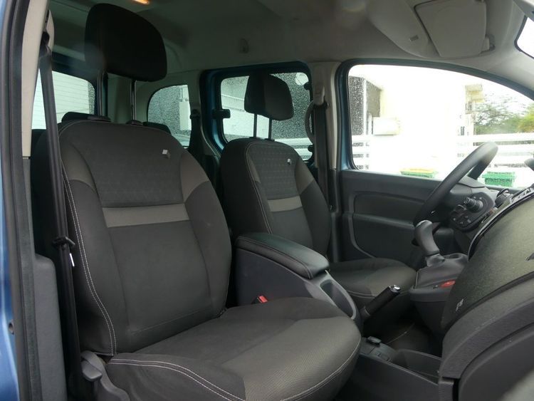 voiture occasion RENAULT KANGOO à la Réunion disponible sur noutlauto.re