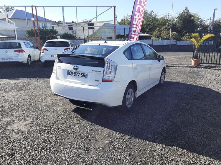 voiture occasion TOYOTA PRIUS à la Réunion disponible sur noutlauto.re