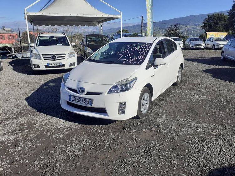 voiture occasion TOYOTA PRIUS à la Réunion disponible sur noutlauto.re