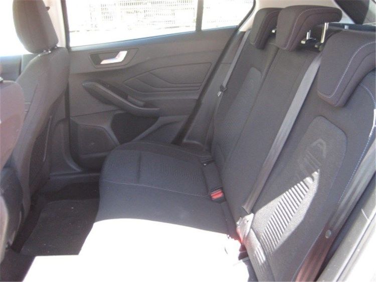 voiture occasion FORD FOCUS ACTIVE à la Réunion disponible sur noutlauto.re