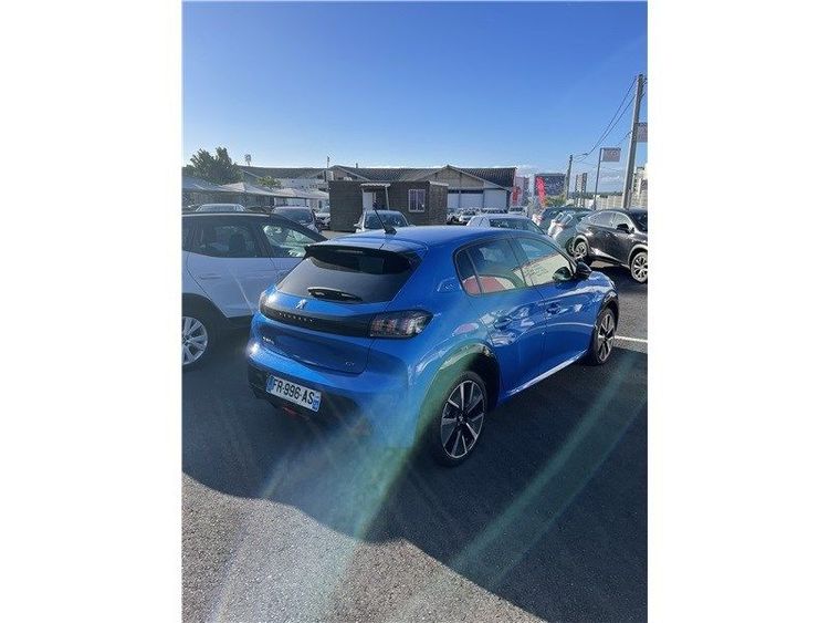 voiture occasion PEUGEOT 208 à la Réunion disponible sur noutlauto.re