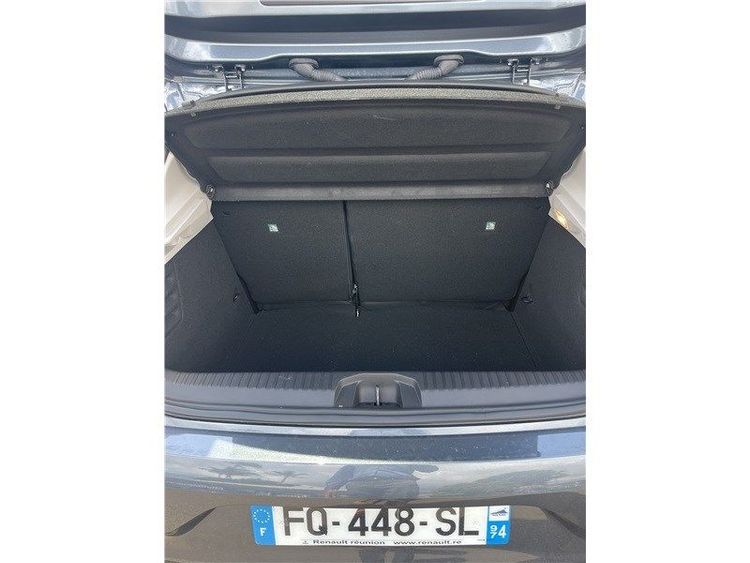 voiture occasion RENAULT CLIO à la Réunion disponible sur noutlauto.re