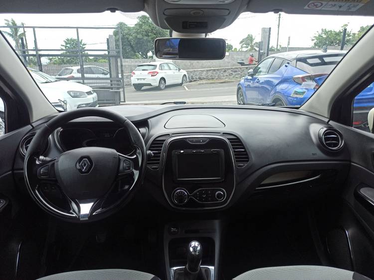 voiture occasion RENAULT CAPTUR à la Réunion disponible sur noutlauto.re