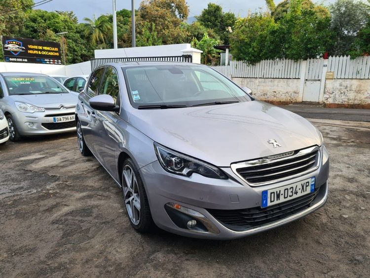 voiture occasion PEUGEOT 308 à la Réunion disponible sur noutlauto.re