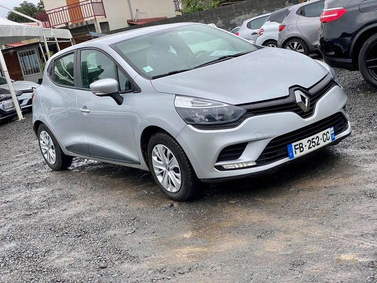 voiture occasion RENAULT CLIO à la Réunion disponible sur noutlauto.re