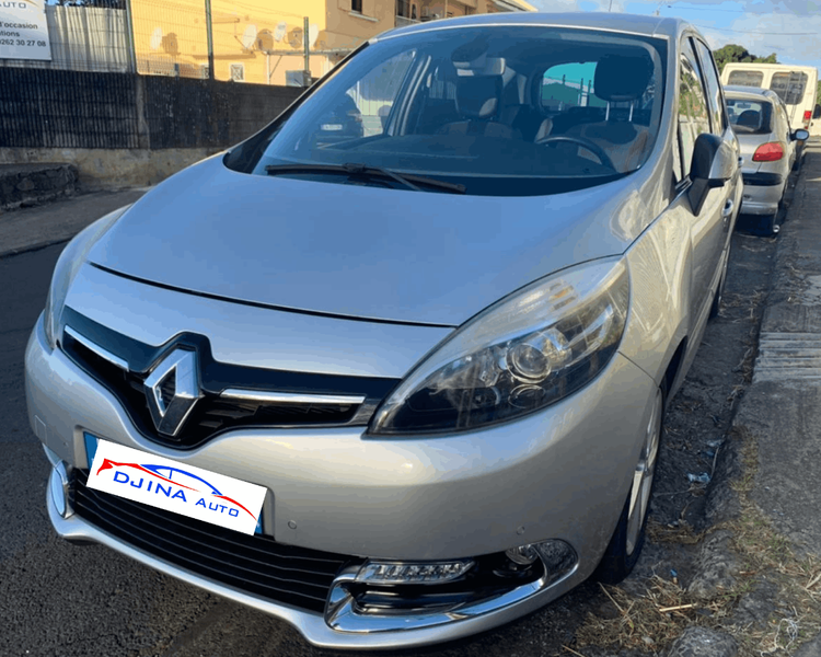 voiture occasion RENAULT SCENIC à la Réunion disponible sur noutlauto.re