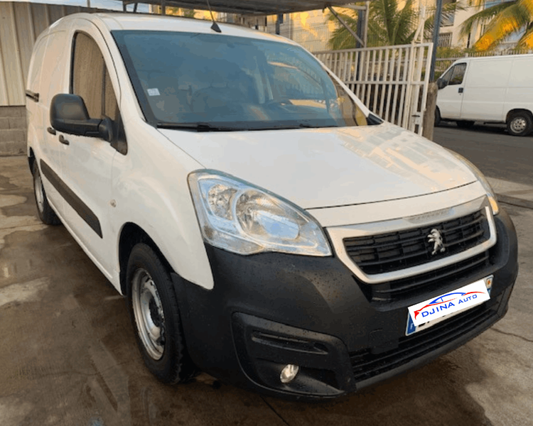 voiture occasion PEUGEOT PARTNER à la Réunion disponible sur noutlauto.re