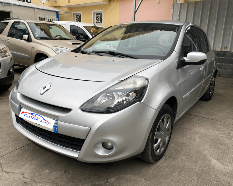voiture occasion RENAULT CLIO à la Réunion disponible sur noutlauto.re