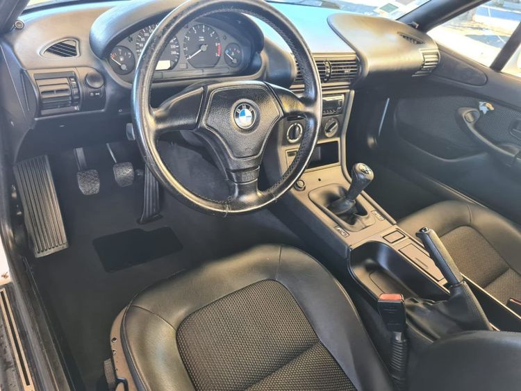 voiture occasion BMW Z3 à la Réunion disponible sur noutlauto.re