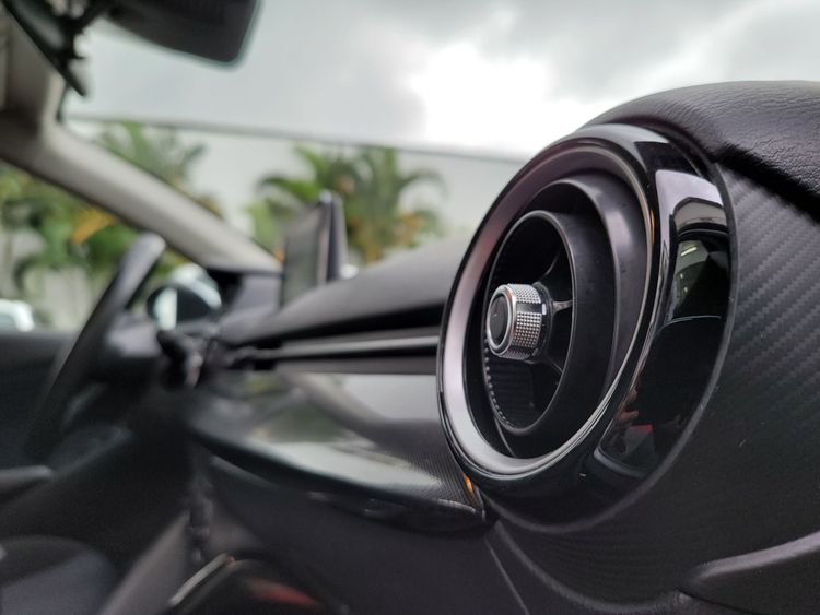 voiture occasion MAZDA 2 à la Réunion disponible sur noutlauto.re