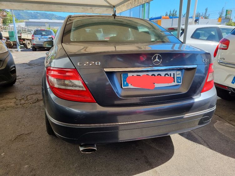 voiture occasion MERCEDES CLASSE C à la Réunion disponible sur noutlauto.re