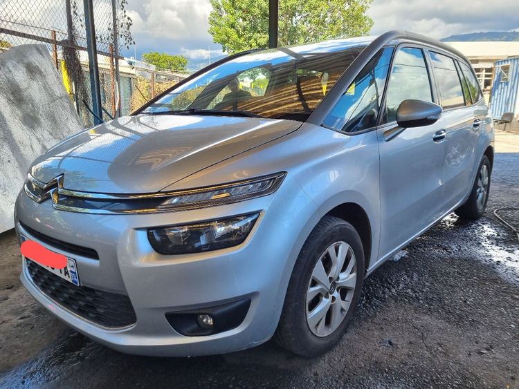 voiture occasion CITROEN C4 GRAND PICASSO à la Réunion disponible sur noutlauto.re