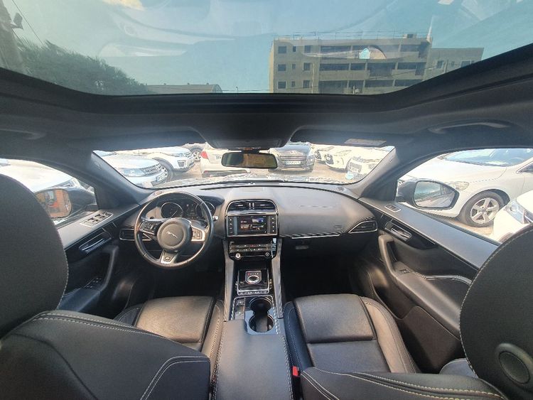voiture occasion JAGUAR F-PACE à la Réunion disponible sur noutlauto.re