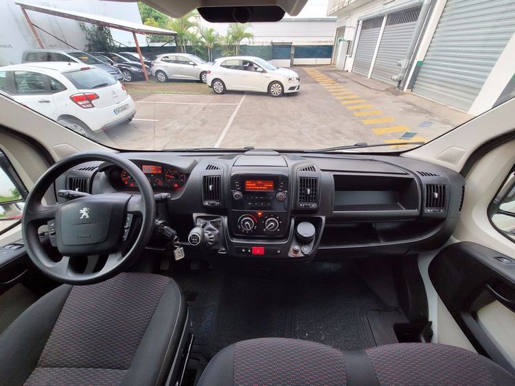 voiture occasion PEUGEOT BOXER à la Réunion disponible sur noutlauto.re