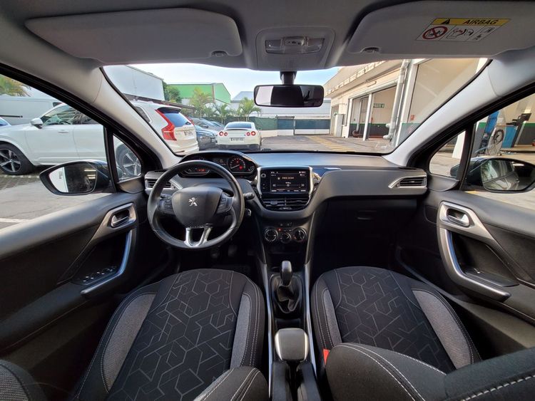 voiture occasion PEUGEOT 2008 à la Réunion disponible sur noutlauto.re