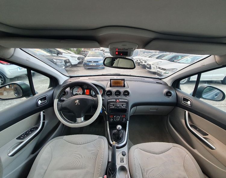 voiture occasion PEUGEOT 308 à la Réunion disponible sur noutlauto.re