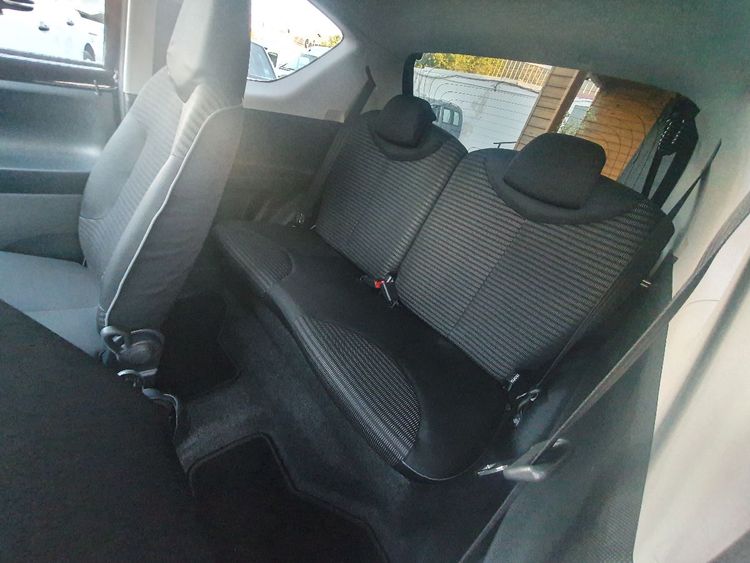 voiture occasion PEUGEOT 107 à la Réunion disponible sur noutlauto.re
