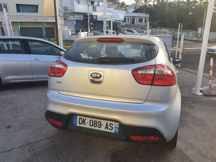 voiture occasion KIA RIO à la Réunion disponible sur noutlauto.re
