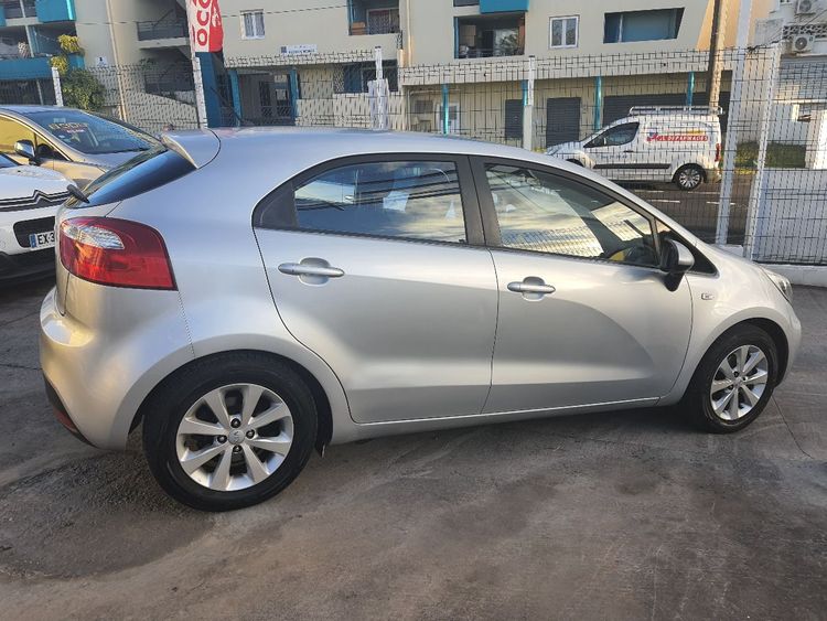 voiture occasion KIA RIO à la Réunion disponible sur noutlauto.re
