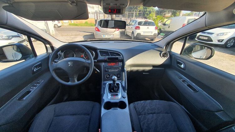 voiture occasion PEUGEOT 3008 à la Réunion disponible sur noutlauto.re