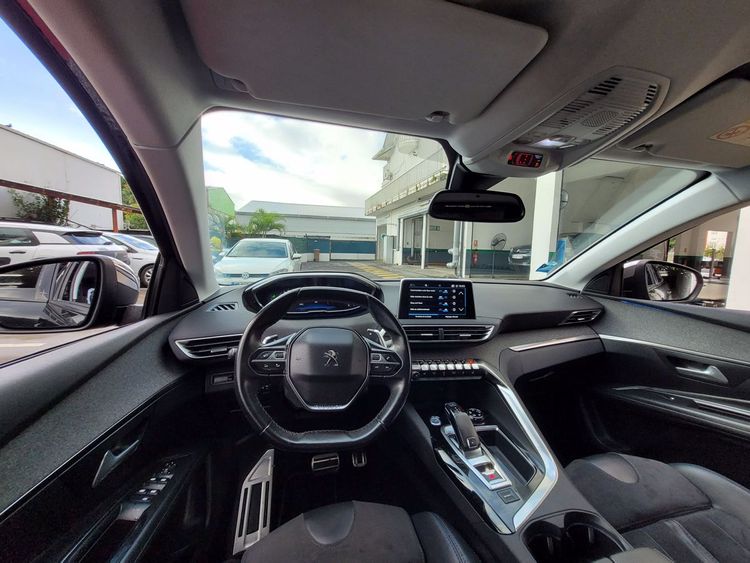 voiture occasion PEUGEOT 3008 à la Réunion disponible sur noutlauto.re
