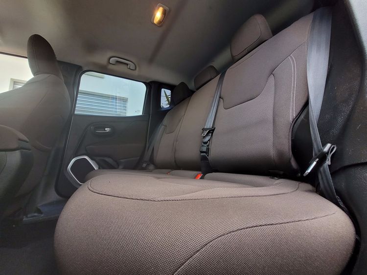 voiture occasion JEEP RENEGADE à la Réunion disponible sur noutlauto.re