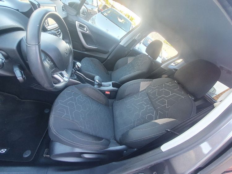 voiture occasion PEUGEOT 2008 à la Réunion disponible sur noutlauto.re