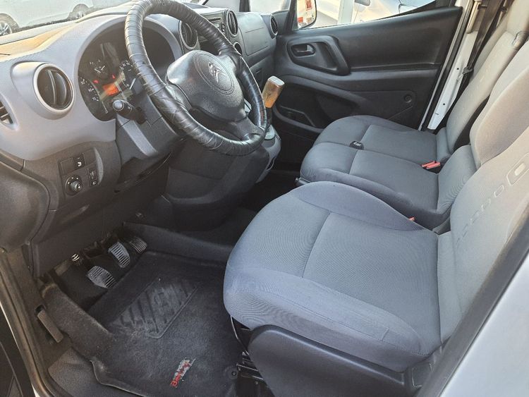 voiture occasion CITROEN BERLINGO à la Réunion disponible sur noutlauto.re