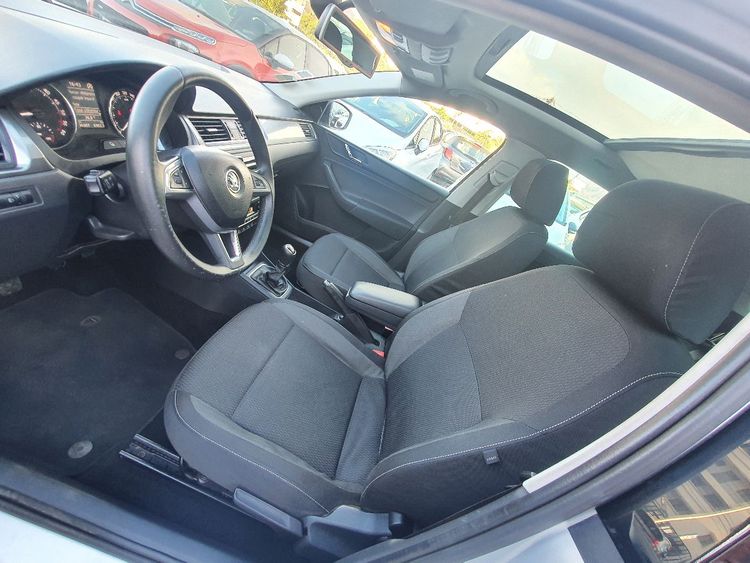 voiture occasion SKODA RAPID à la Réunion disponible sur noutlauto.re