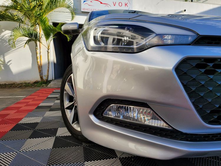voiture occasion HYUNDAI I 20 à la Réunion disponible sur noutlauto.re