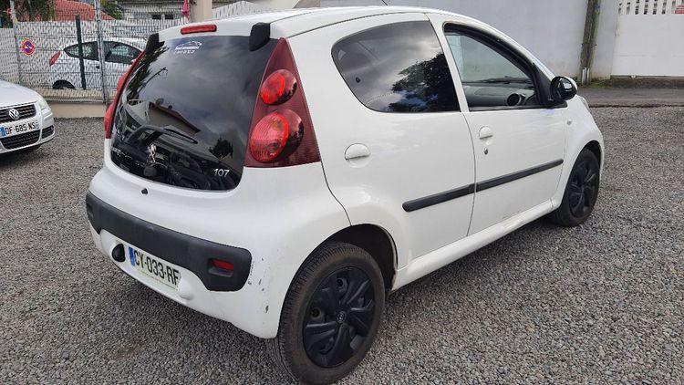 voiture occasion PEUGEOT 107 à la Réunion disponible sur noutlauto.re