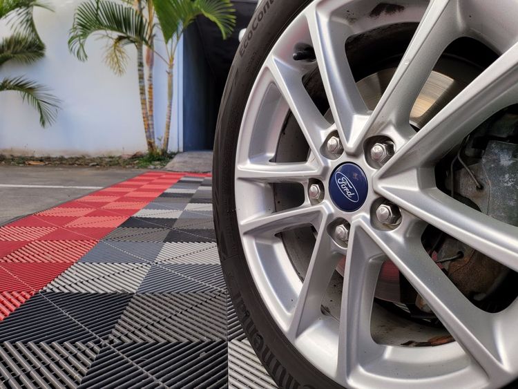 voiture occasion FORD FOCUS à la Réunion disponible sur noutlauto.re