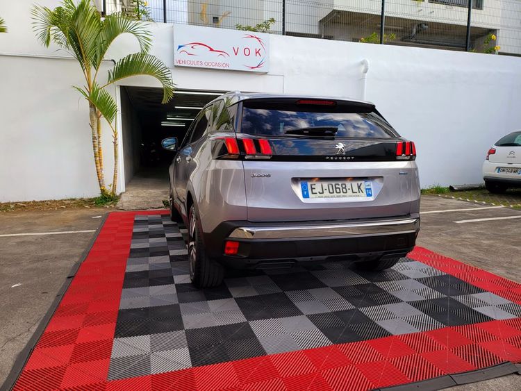 voiture occasion PEUGEOT 3008 à la Réunion disponible sur noutlauto.re