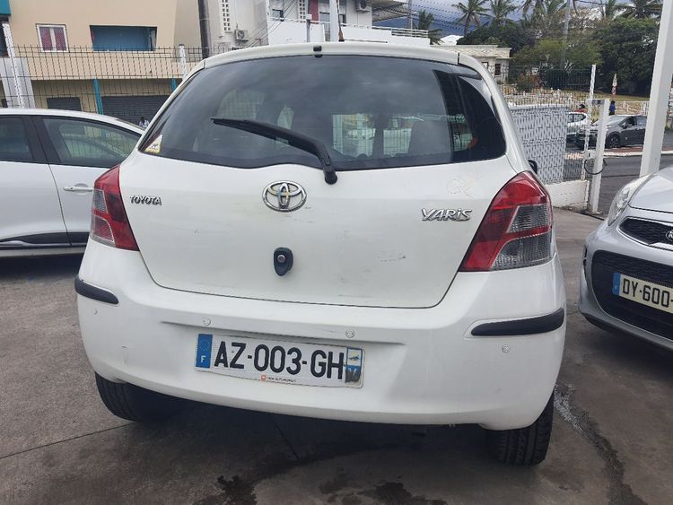 voiture occasion TOYOTA YARIS à la Réunion disponible sur noutlauto.re