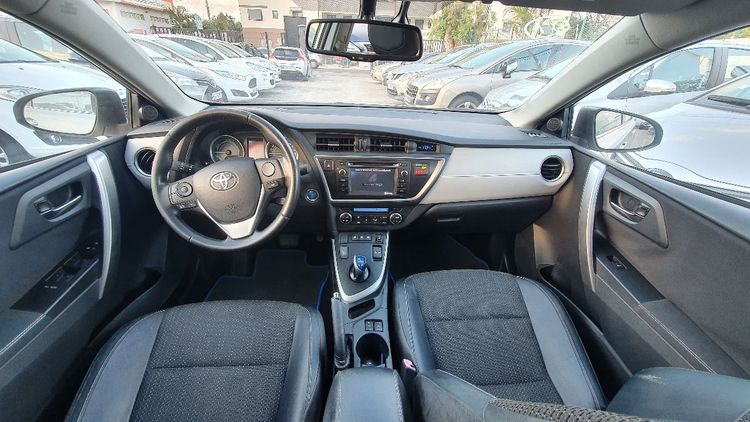 voiture occasion TOYOTA AURIS à la Réunion disponible sur noutlauto.re