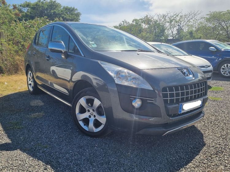 voiture occasion PEUGEOT 3008 à la Réunion disponible sur noutlauto.re