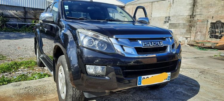 voiture occasion ISUZU D-MAX à la Réunion disponible sur noutlauto.re
