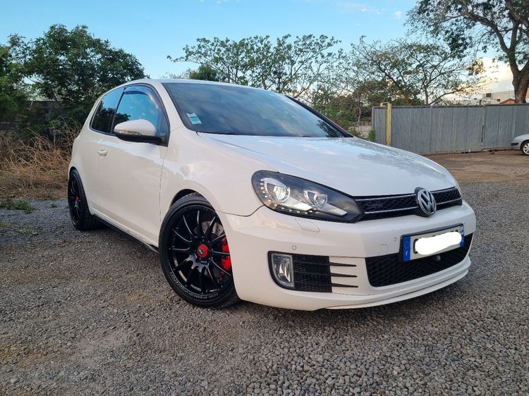 voiture occasion VOLKSWAGEN GOLF à la Réunion disponible sur noutlauto.re