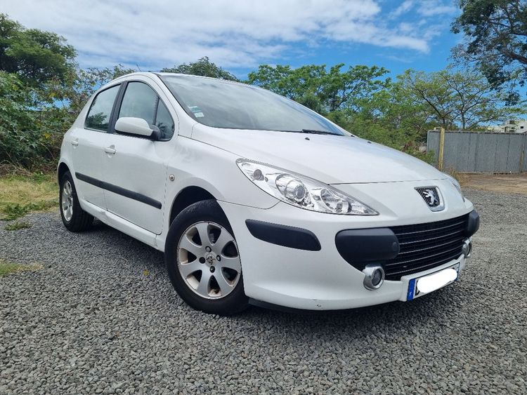 voiture occasion PEUGEOT 307 à la Réunion disponible sur noutlauto.re