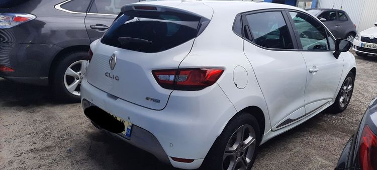 voiture occasion RENAULT CLIO à la Réunion disponible sur noutlauto.re