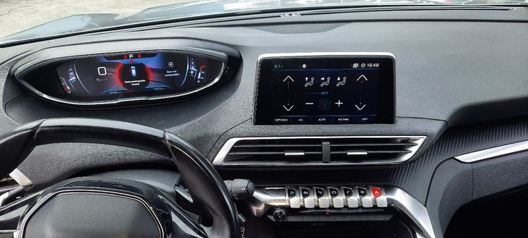 voiture occasion PEUGEOT 3008 à la Réunion disponible sur noutlauto.re