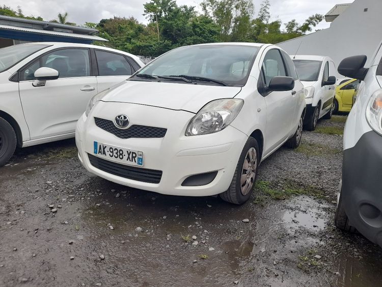 voiture occasion TOYOTA YARIS à la Réunion disponible sur noutlauto.re