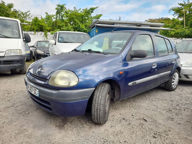 voiture occasion RENAULT CLIO à la Réunion disponible sur noutlauto.re