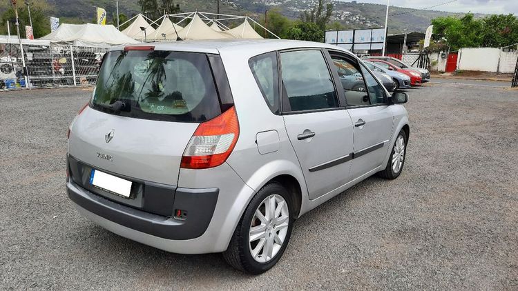 voiture occasion RENAULT SCENIC à la Réunion disponible sur noutlauto.re